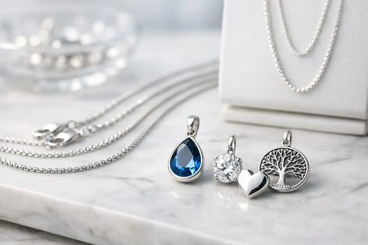 How to Choose a Sterling Silver Necklace for Pendants